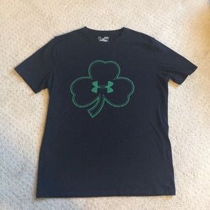 Under Armour T-shirt